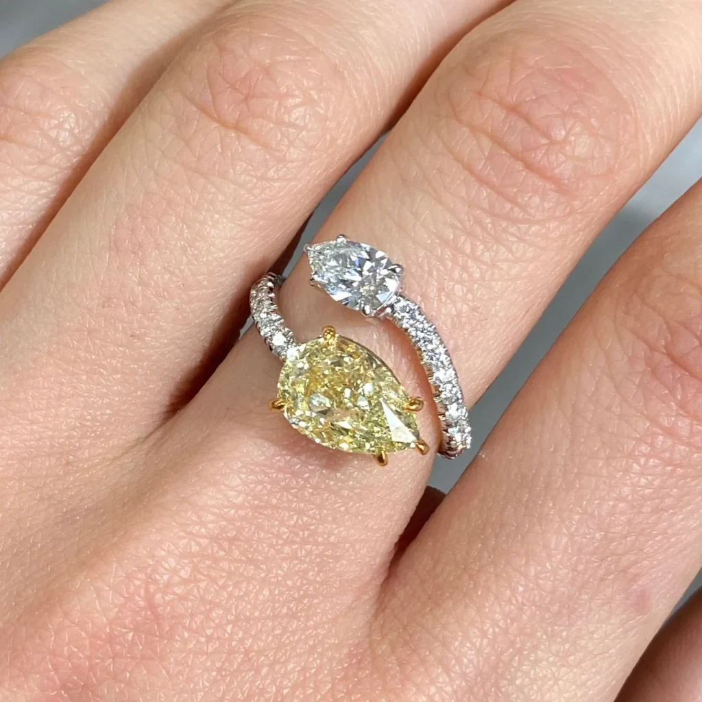 Yellow and White Pear Diamond Spiral Ring - Image 3