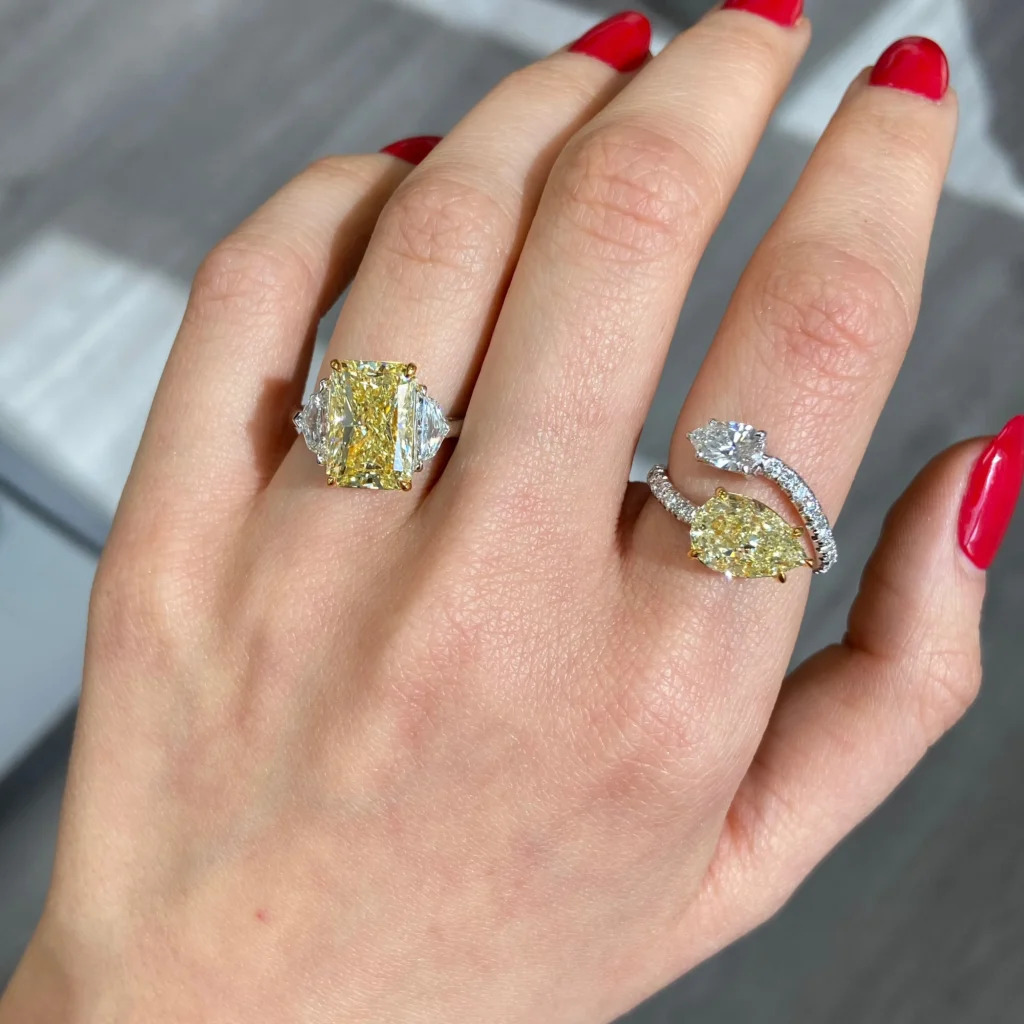 Yellow and White Pear Diamond Spiral Ring - Image 4