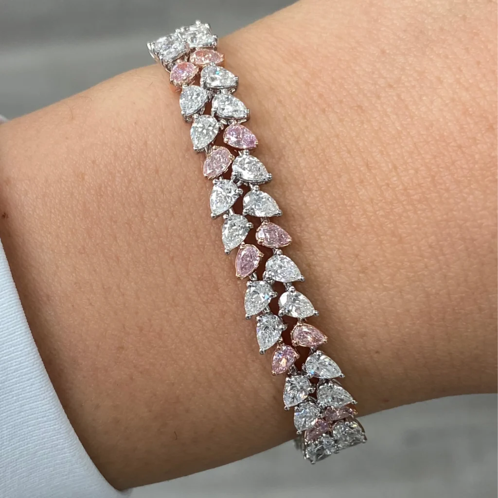 10.5ct Fancy Pink & White Pear Shape Diamond Double Row Bracelet - Image 5