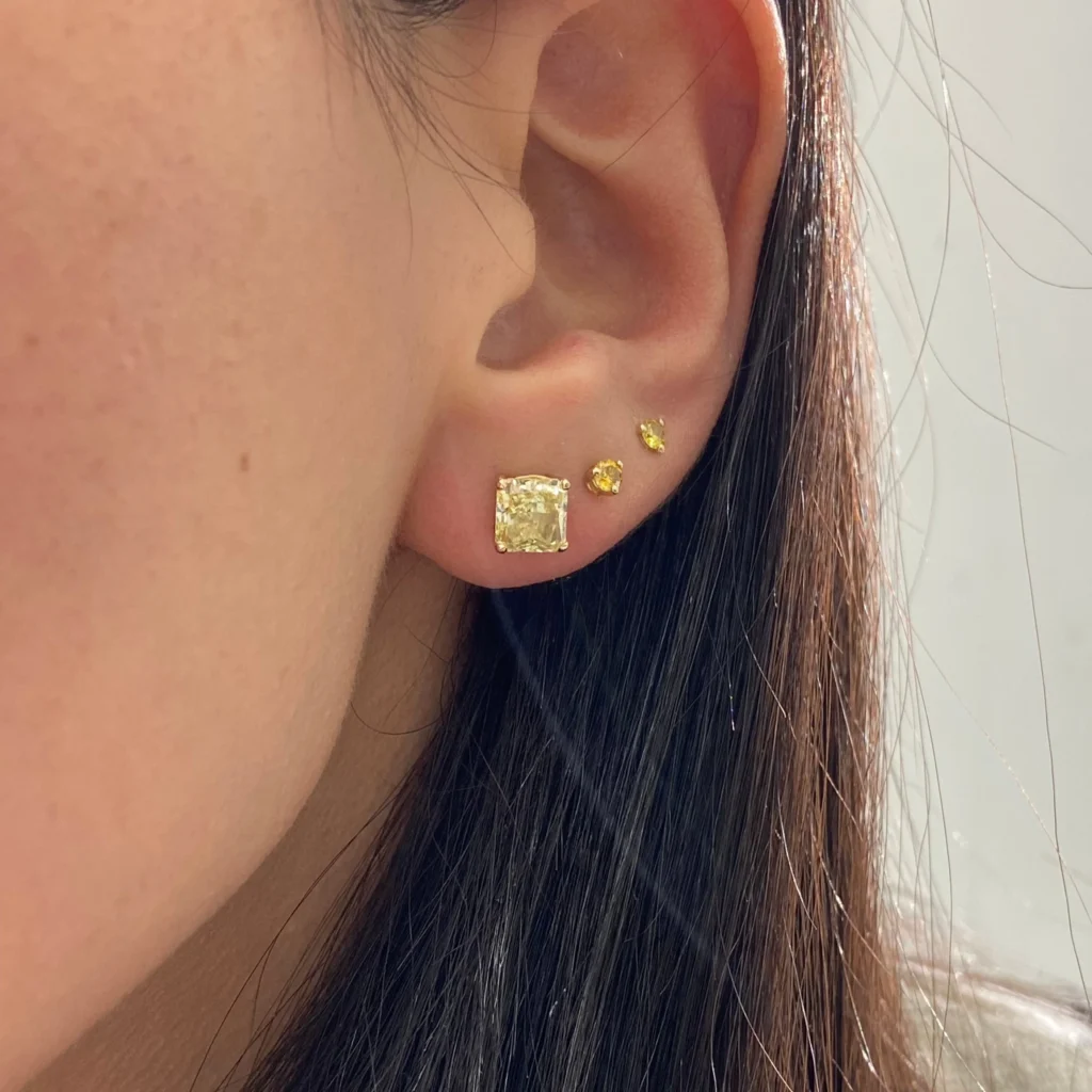 1.5 Carat Each Fancy Yellow Radiant Diamond Studs - Image 4